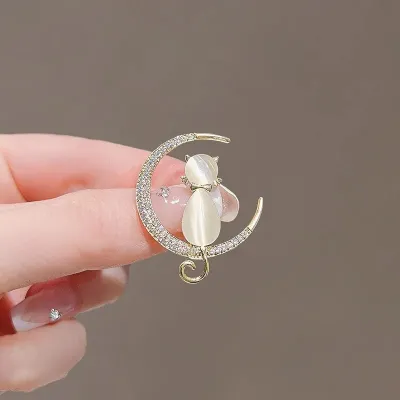 Cartoon Opal Stone Zircon Kitten Hijab Brooch